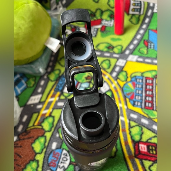 NIP Publix Aluminum Water Bottle - Picture 8 of 9